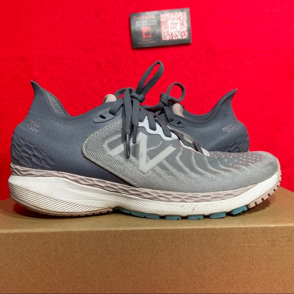 New Balance Womens FF Gray Running Shoes Size 8 B
